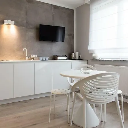 Διαμέρισμα Aparthotel24 *